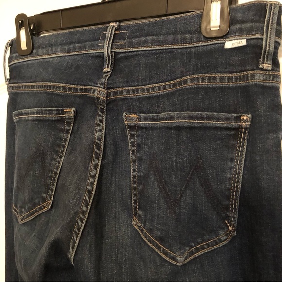 Mother The Weekender Flare Jeans Teaming Up Wash - Picture 3 of 6